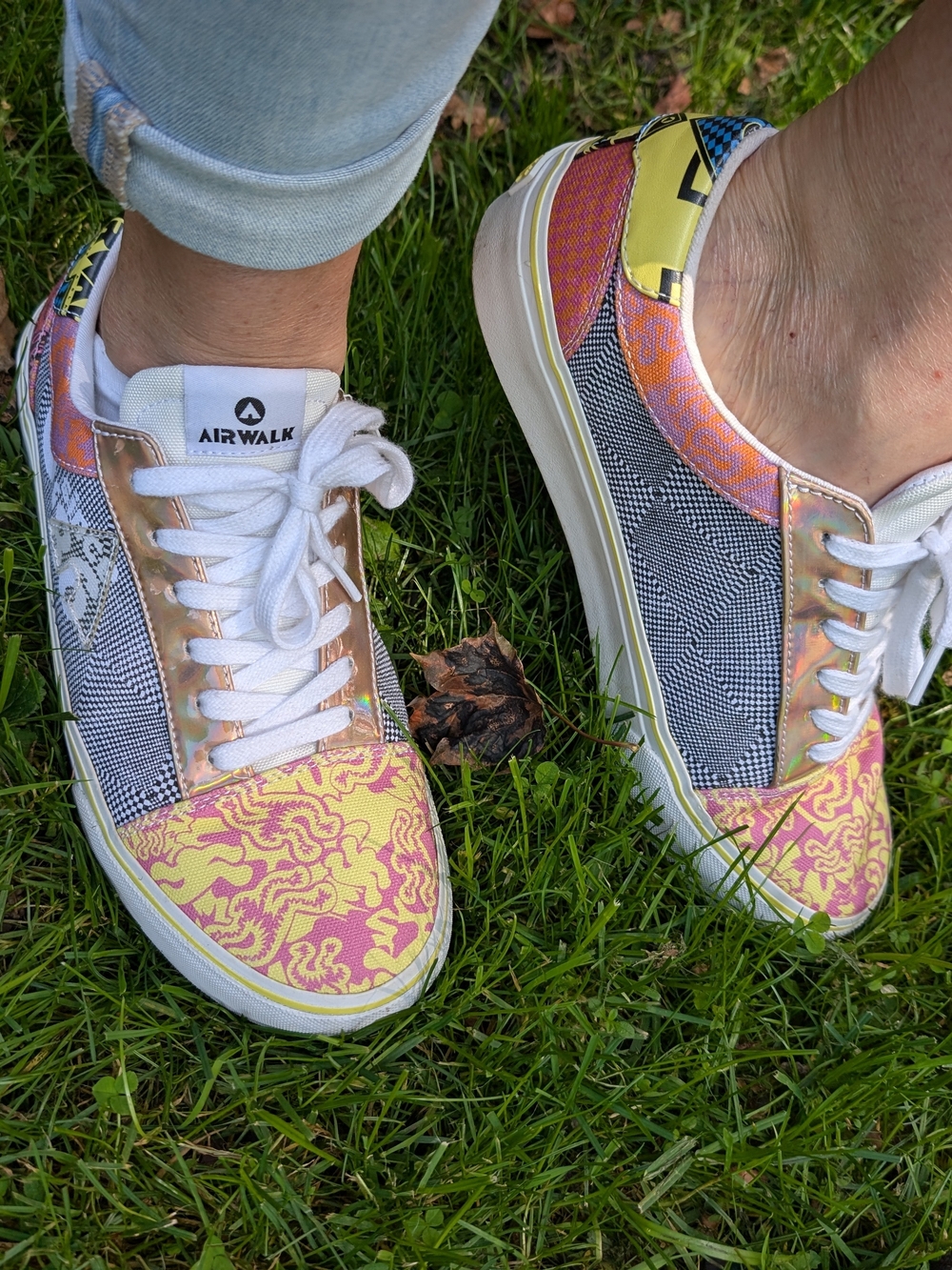 Airwalk Women’s Pink and Yellow Patterned Low-Top Sneakers
